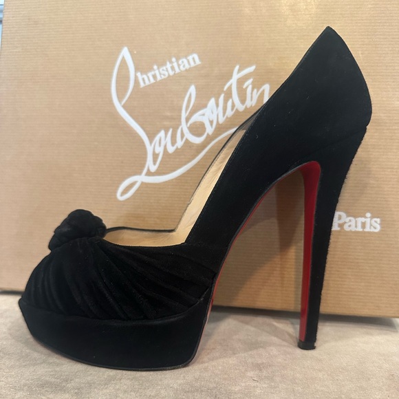 Christian Louboutin Shoes - Christian Louboutin pumps